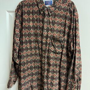 Men’s XL Pendleton long sleeve shirt